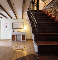 Casa dos Livros - Guest House