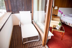 The Grand Arosa Pop-up Hotel