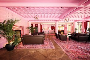The Grand Arosa Pop-up Hotel