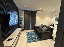 EBS LEGEND ONE BEDROOM DUPLUX embassy
