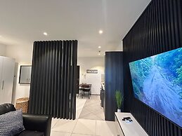 EBS LEGEND ONE BEDROOM DUPLUX embassy