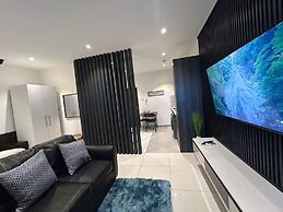 EBS LEGEND ONE BEDROOM DUPLUX embassy