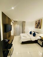 EBS LEGEND ONE BEDROOM DUPLUX embassy