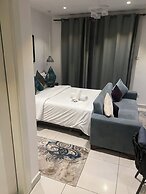 EBS LEGEND ONE BEDROOM DUPLUX embassy