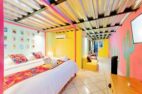 Casa Colibrí Malecón