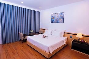 CELINA HOTLE Ninh Bình