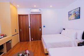 CELINA HOTLE Ninh Bình