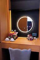 CELINA HOTLE Ninh Bình