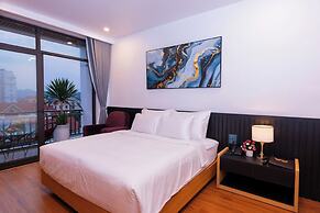 CELINA HOTLE Ninh Bình