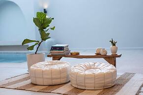 Mediterranean-Asian 3BR Villa Cristina