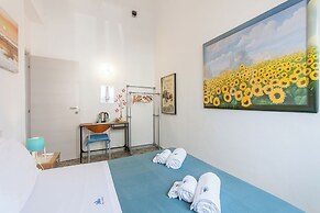 Alcamo Pool House Red