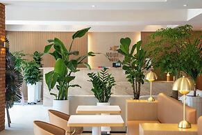 Hound Hotel Daecheon