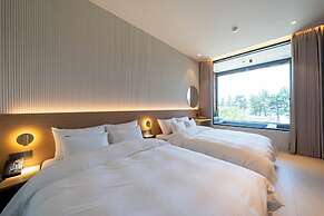 Hound Hotel Daecheon