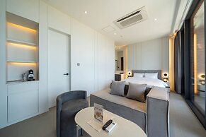 Hound Hotel Daecheon