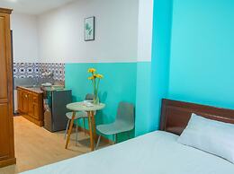 Boo HOSTEL Wifi Free and Rooftop Retreat