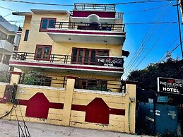 GoBravo 842 Rejoice Hotel Gurgaon