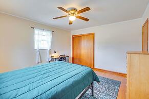 2 Mi to Town: Rustic East Tennessee Home!