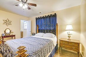 17 Mi to Dtwn Memphis: Townhome w/ Fenced Yard!