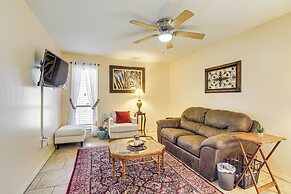 17 Mi to Dtwn Memphis: Townhome w/ Fenced Yard!