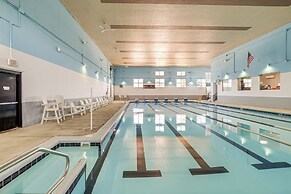 'better Lake Than Never' Huddleston Condo