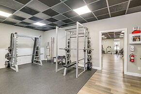 'better Lake Than Never' Huddleston Condo