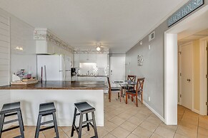 Balcony w/ Ocean Views: Carolina Beach Condo!