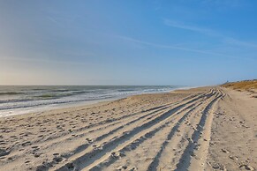 Balcony w/ Ocean Views: Carolina Beach Condo!