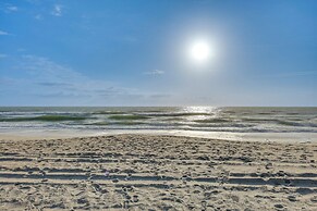 Balcony w/ Ocean Views: Carolina Beach Condo!