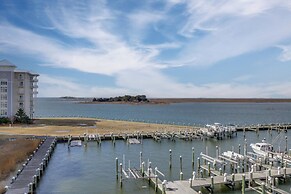 Walk to Main St: Condo w/ Pool Access in Crisfield