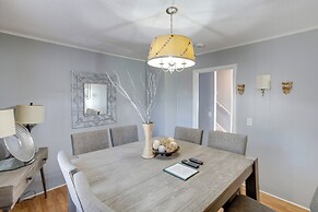 2 Mi to Downtown Columbia: Home w/ Theater Room!
