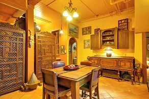 6 Mi to Dtwn Portland: Historic Apt Near Trails!