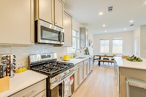 Family-friendly Home w/ Yard in Hockley!