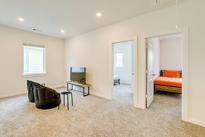 Family-friendly Home w/ Yard in Hockley!