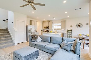 Family-friendly Home w/ Yard in Hockley!