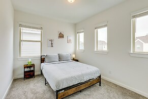 Family-friendly Home w/ Yard in Hockley!