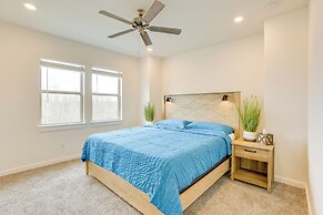 Family-friendly Home w/ Yard in Hockley!