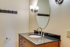 Smoky Mtn Views: Spacious Home Near Nat'l Park!