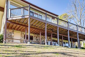 Smoky Mtn Views: Spacious Home Near Nat'l Park!