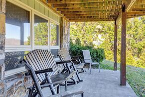Smoky Mtn Views: Spacious Home Near Nat'l Park!