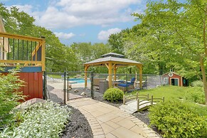 Hudson Valley Retreat w/ Pool Near Greenwood Lake