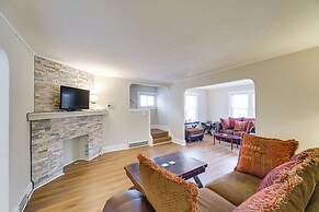 11 Mi to Dtwn Cleveland: Family Home w/ Yard