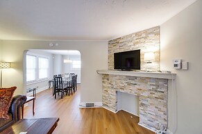 11 Mi to Dtwn Cleveland: Family Home w/ Yard