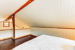 Fire Pit, Views: Peaceful Texas Hill Country Cabin