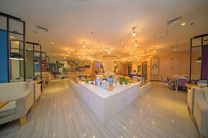 Zhong Zhou Elegance Hotel