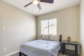 2 Mi to Dtwn & Chase Field: Condo w/ City View!