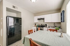 2 Mi to Dtwn & Chase Field: Condo w/ City View!