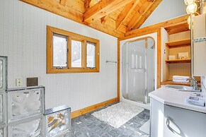 4 Mi to Danbury: Apt w/ Indoor Pool Access