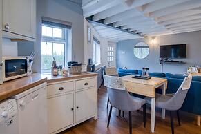 Beachwood - 2 Bedroom Cottage - Penally