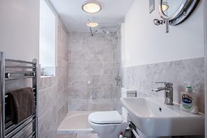 Beachwood - 2 Bedroom Cottage - Penally