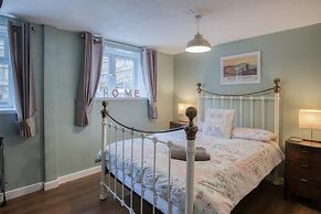 Beachwood - 2 Bedroom Cottage - Penally